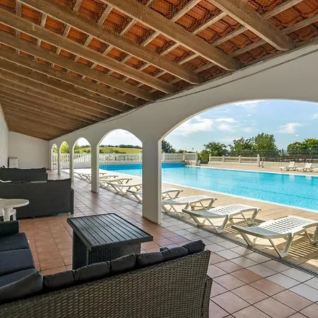 Awesome In With Heated Swimming Pool